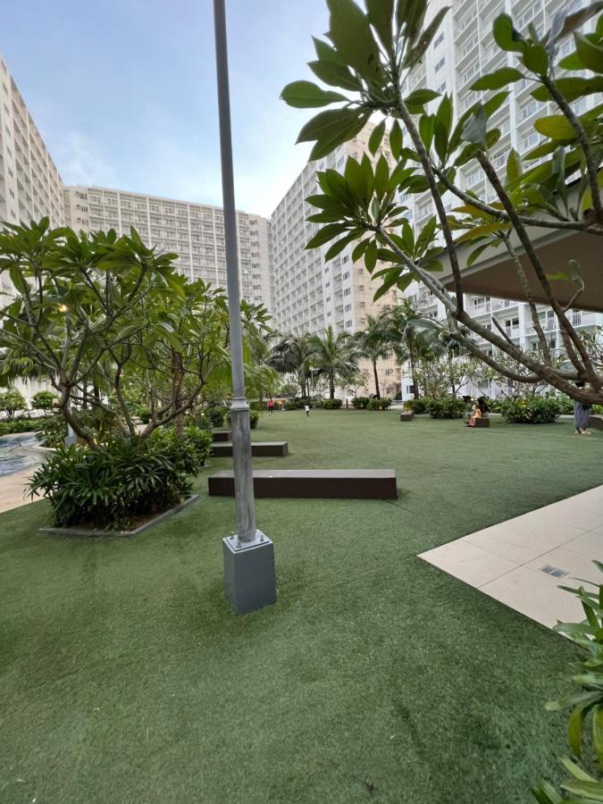 Yam Staycation Shore Residences Manila Exterior foto